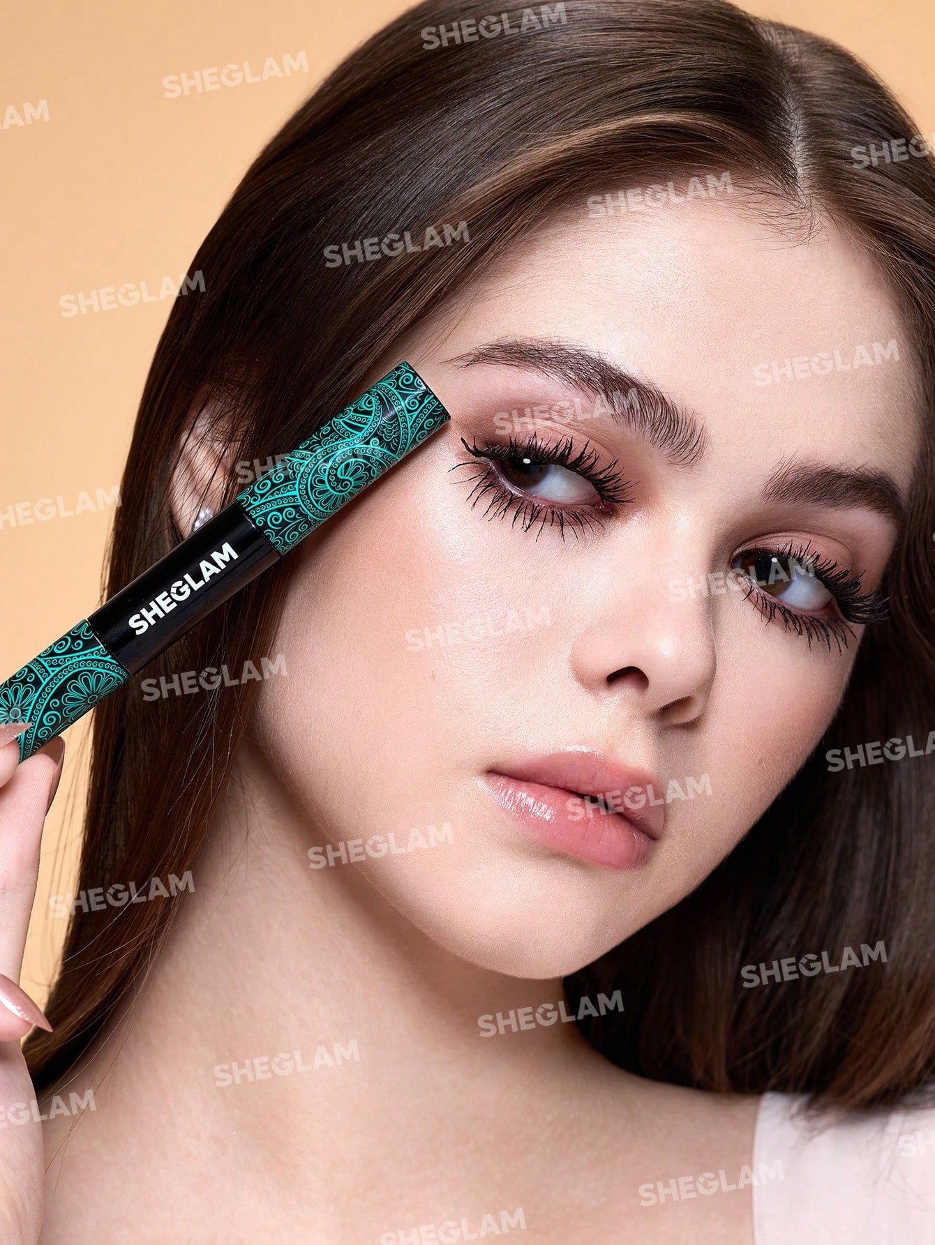 SHEGLAM All-In-One Volume & Length Mascara 2 In 1 Waterproof Volumizing Dual