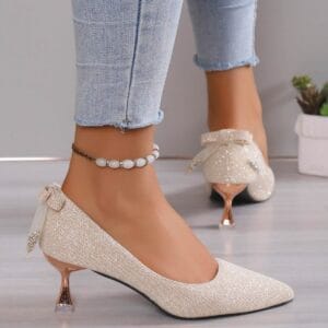 Tacones de punta estrecha con escote bajo, zapatos de boda sheinelena.com 2